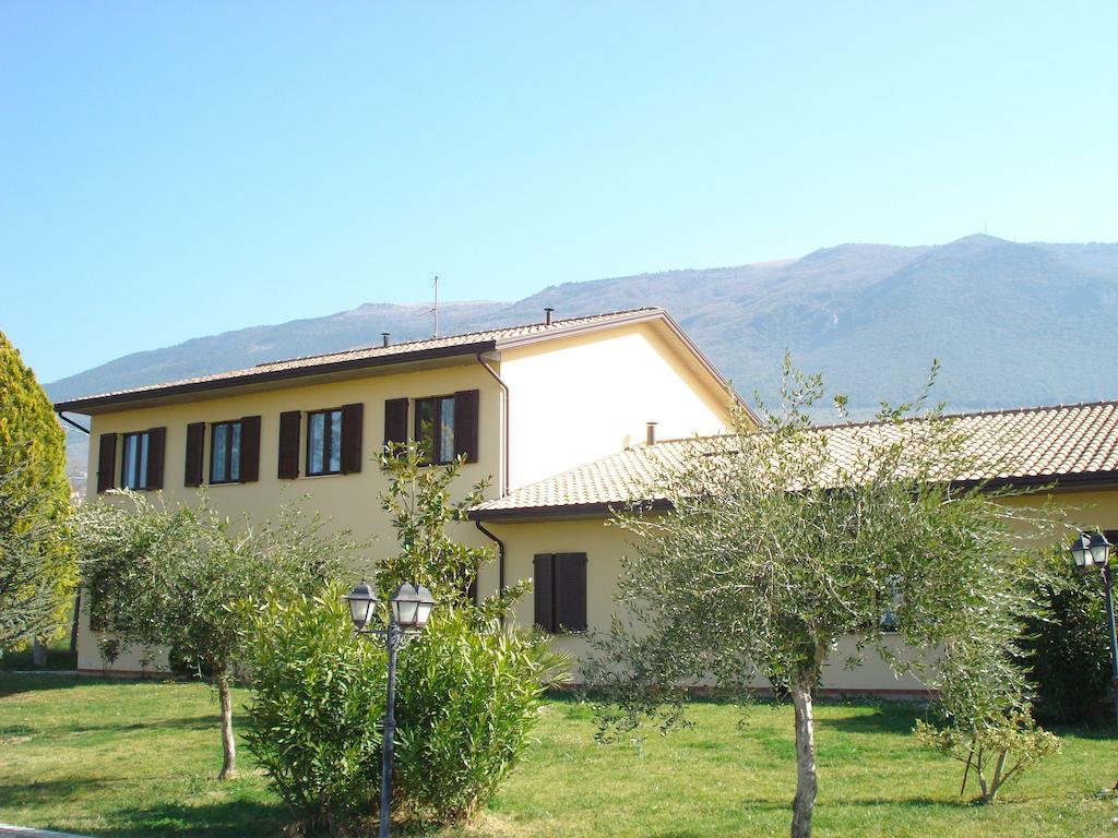 Ostello Victor Center Assisi Exterior photo